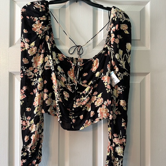 Free People Hilary Printed Top in Black Combo Long Sleeve NWOT - Picture 8 of 11